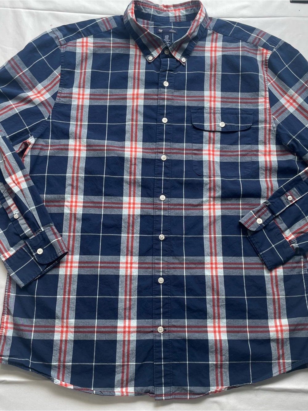 GAP Men's XXL Slim Fit Navy Plaid Long Sleeve Button Collar Shirt